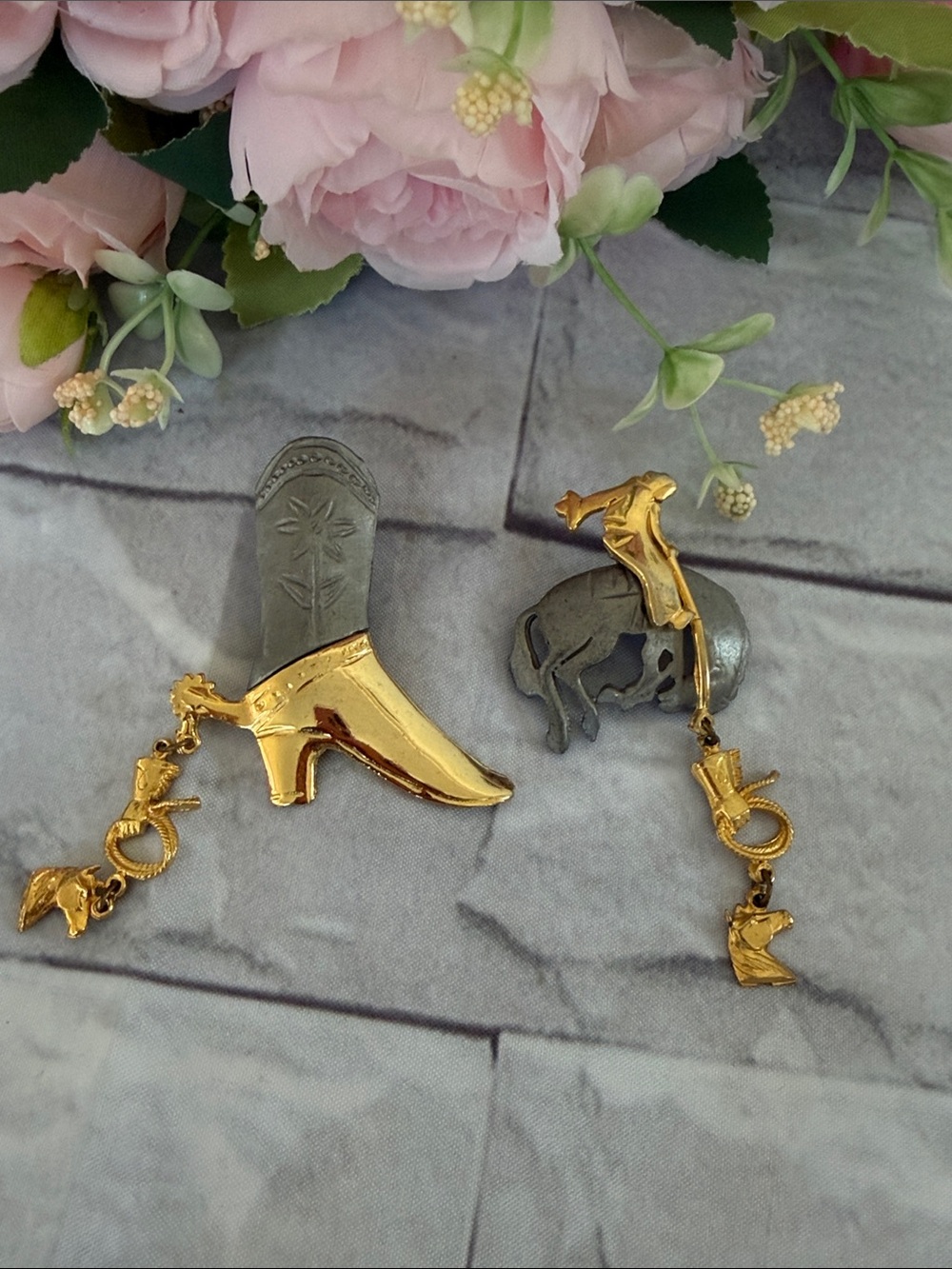 ULTRA CRAFT Rodeo set of 2 brooches cowboy gold toned silver signed VINTAGE